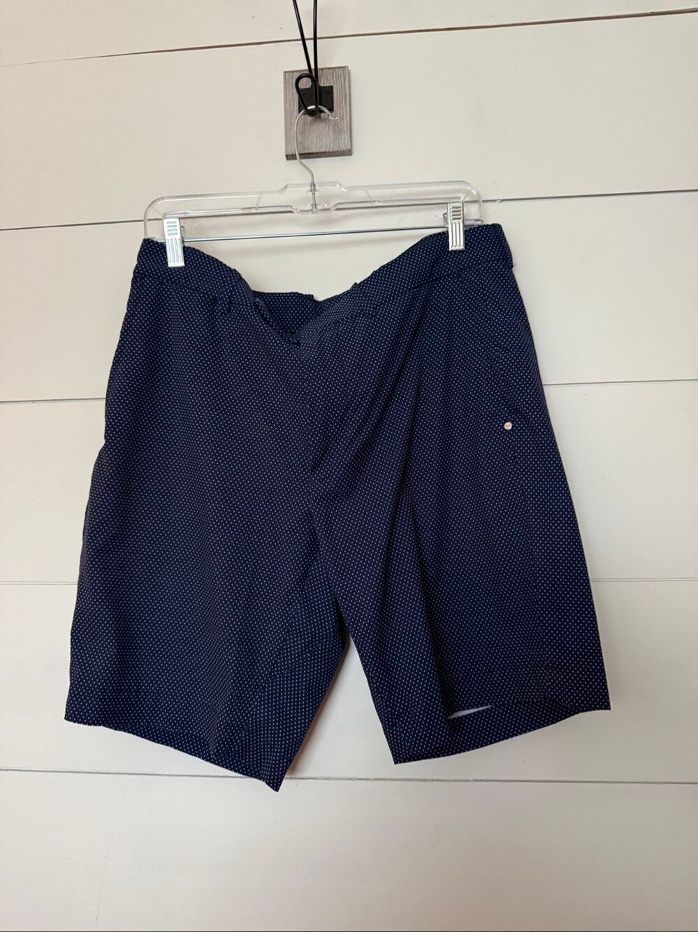 RLX Ralph Lauren Men’s 33 Blue Polka Dot Shorts Tailored Fit Athletic